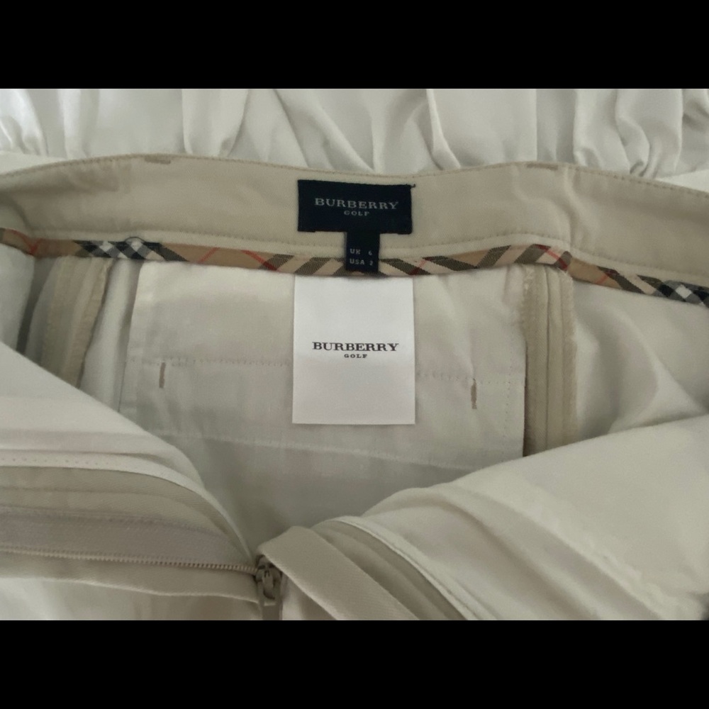 Burberry Women’s Golf Pants